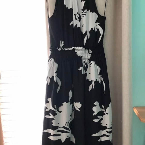 Joie Silk Jerelle Dress, Midi Halter, Side Slit, Black Floral, XS - Picture 3 of 9